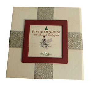 Seagull STUDIOS Pewter Holly w/Musical Packaging Christmas Xmas Tree Ornament